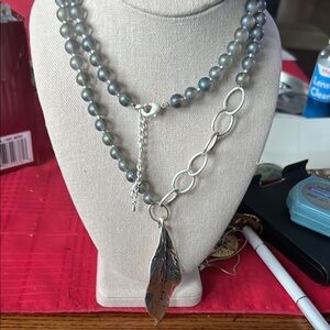 Vintage Elegant Silver and Gray Beaded Necklace with feather pendant 30”